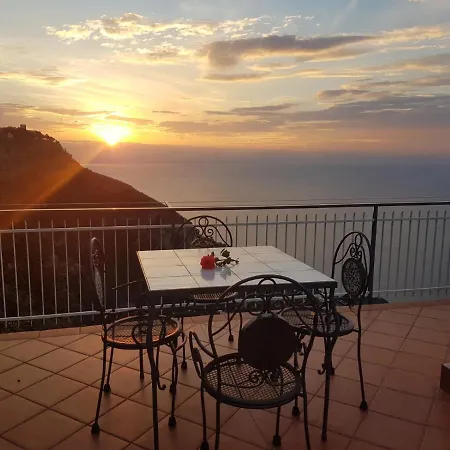 Il Dolce Tramonto * Furore